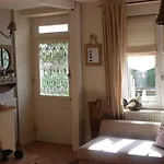 Les Persiennes Guest house