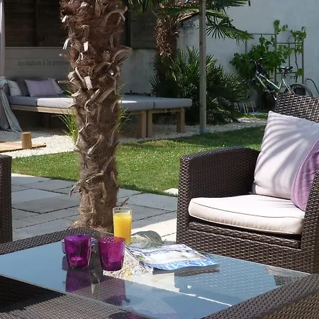 Vendégház Les Persiennes 3*