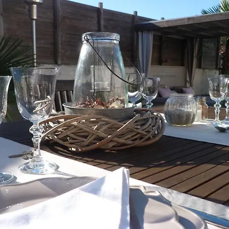 Vendégház Les Persiennes Saintes