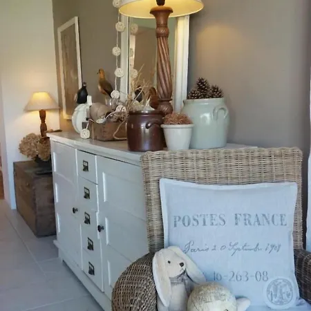 Les Persiennes Vendégház 3*