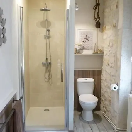 Les Persiennes 3* Saintes